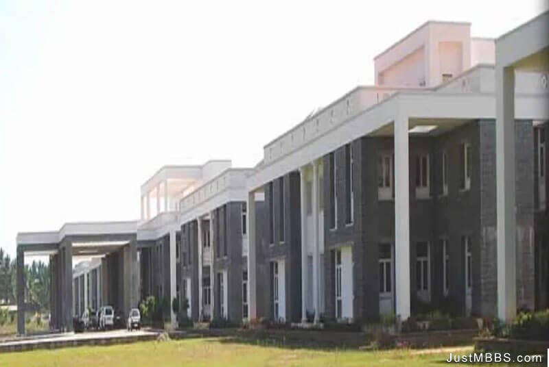 S S Institute of Medical Sciences & Research Centre