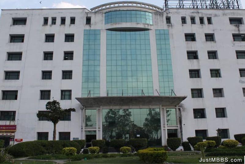 Teerthanker Mahaveer Medical College
